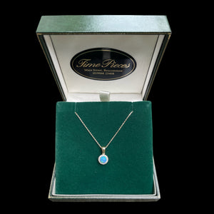 9ct gold blue opal pendant