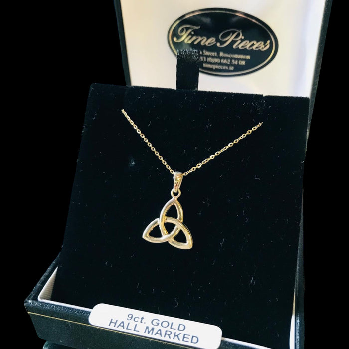 9ct gold trinity knot pendant and chain