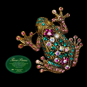 Frog brooch