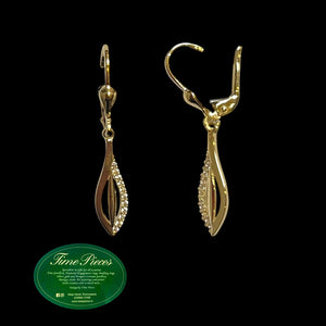 9ct gold drop earring