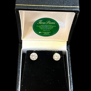 9ct gold studs