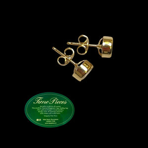 9ct gold studs