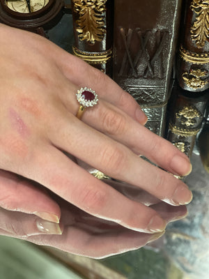 Diamond and ruby gold ring