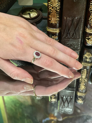 Diamond and ruby gold ring