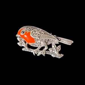 Robin brooch